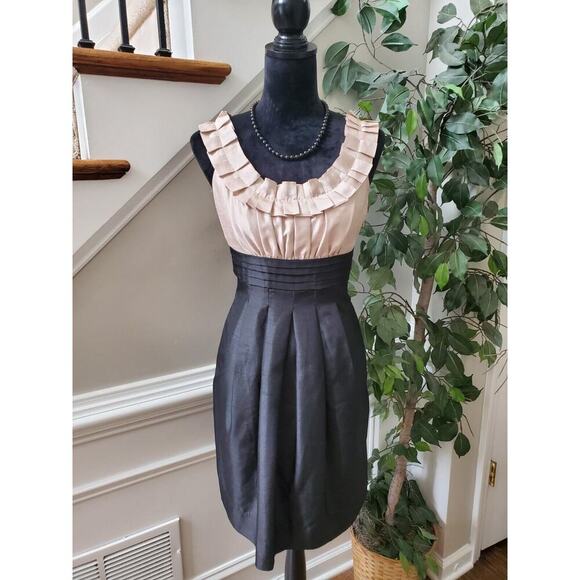 Jessica Howard Women's Black & Beige Round Neck Sleeveless Knee Length Dress 6P - Picture 1 of 13